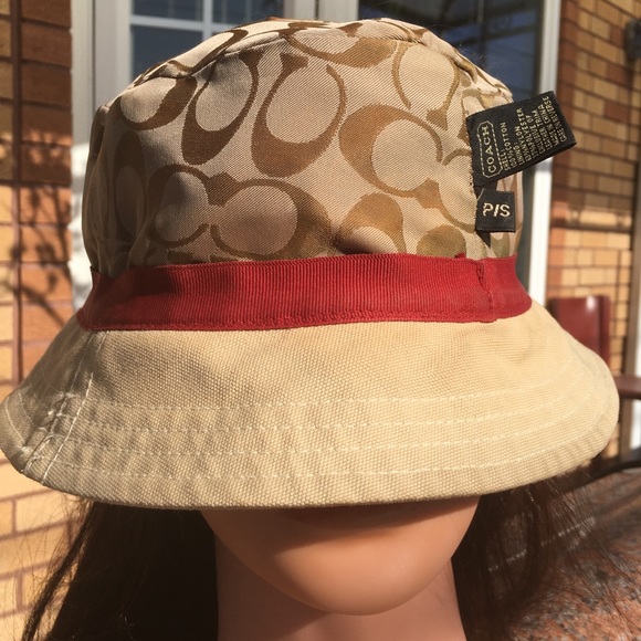 Coach Bucket Hat - Picture 8 of 8